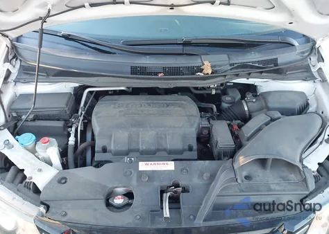 2016 Honda Odyssey Se z USA, uszkodzony, nr VIN 5FNRL5H32GB143831